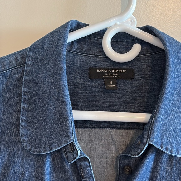 Banana Republic Riley Shirt, Denim, size 16 - Picture 5 of 5
